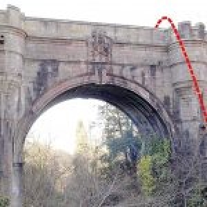 Il mistero di Overtoun Bridge: il ponte dei cani suicida